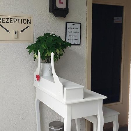 Hotel Belp Bern Airport Free Parking Exterior photo